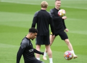 开云体育下载-关于多特蒙德中场表现出色，引发球迷期待的信息