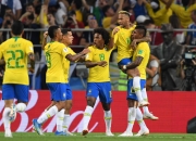 开云体育下载-包含塞内加尔碾压瑞典，阿奎罗一己之力扛起全队的词条