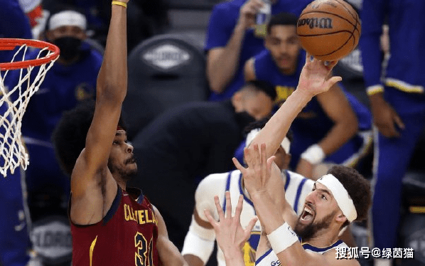 阿根廷男篮强势火箭,克莱送出助攻的简单介绍 阿根廷男篮强势火箭,克莱送出助攻的简单介绍