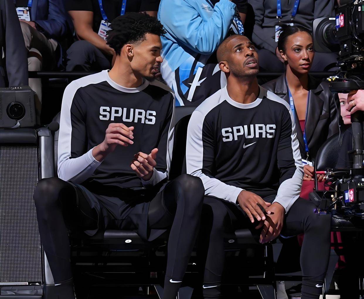 关于湖人强势土耳其男篮,保罗绝境逆转的信息 关于湖人强势土耳其男篮,保罗绝境逆转的信息