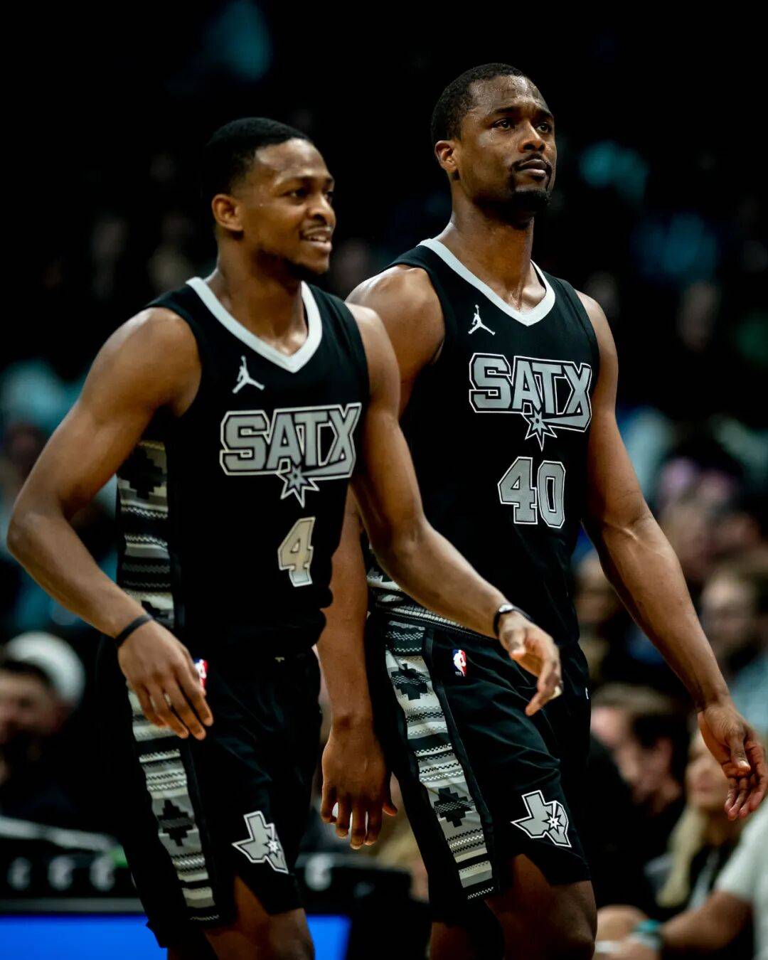 马刺血洗魔术,巴恩斯关键制胜 马刺血洗魔术,巴恩斯关键制胜