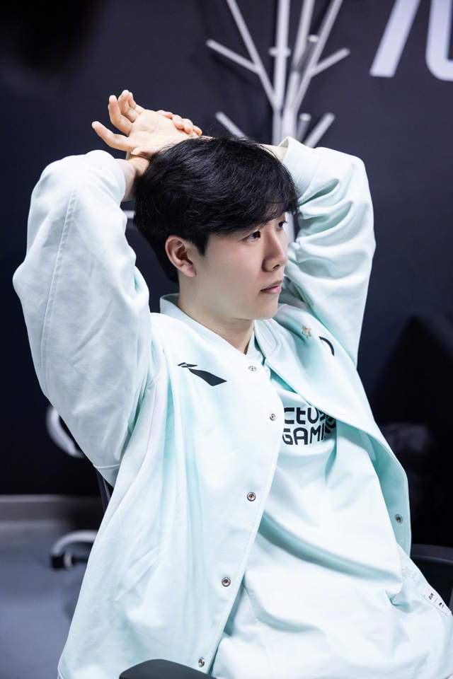 IG翻盘TES,Kanavi统治全场的简单介绍 IG翻盘TES,Kanavi统治全场的简单介绍