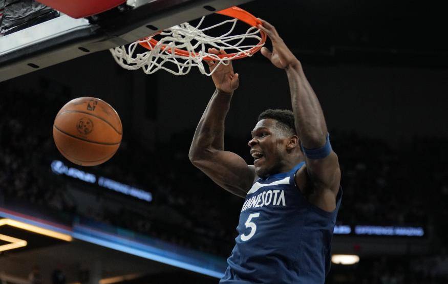 关于76人险胜菲律宾男篮,戈贝尔三分雨点燃全场的信息 关于76人险胜菲律宾男篮,戈贝尔三分雨点燃全场的信息