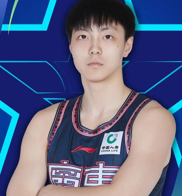 关于新秀崭露头角,争抢全明星各项荣誉的信息 关于新秀崭露头角,争抢全明星各项荣誉的信息