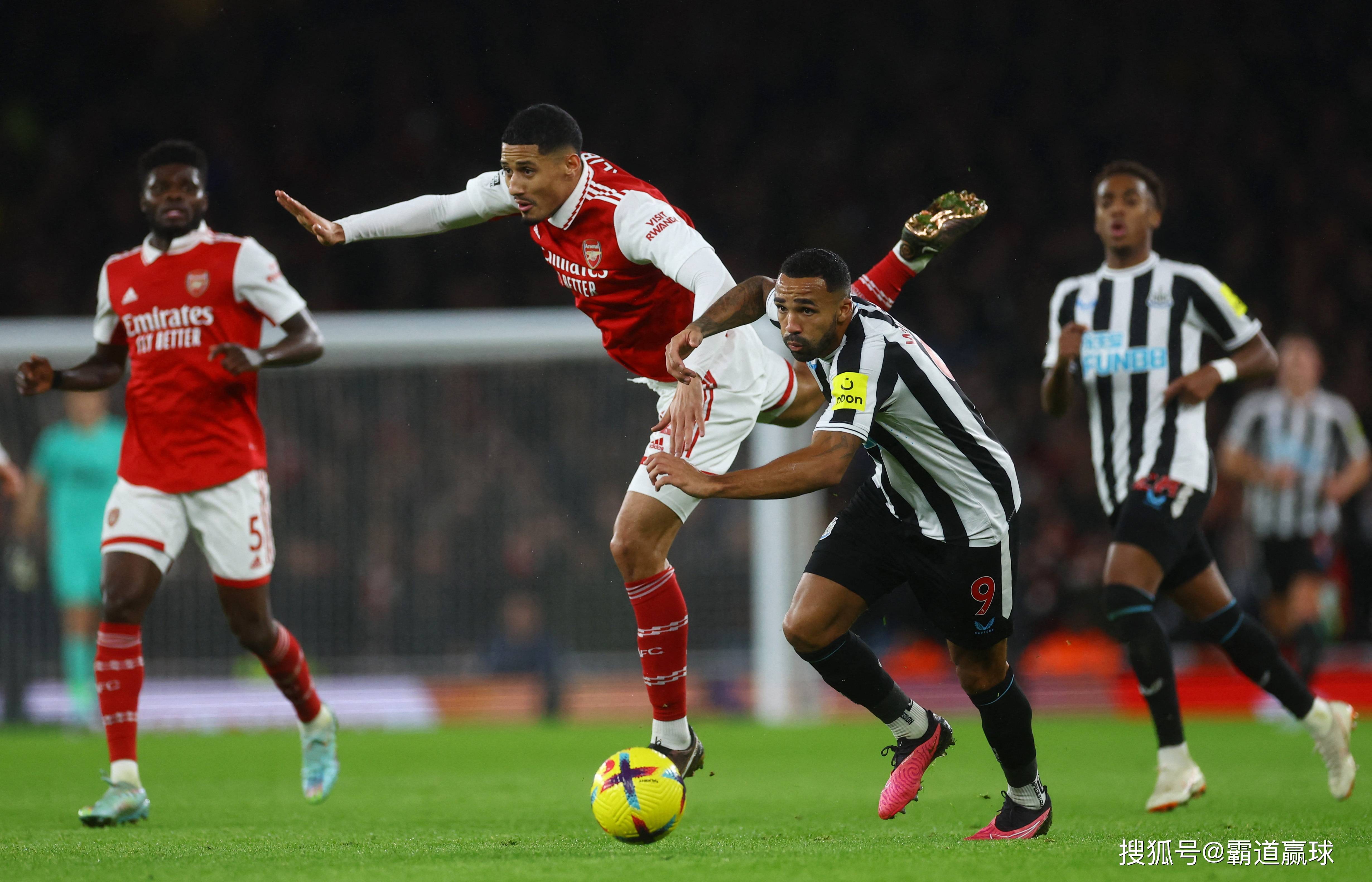 阿森纳遭遇挑战,球队备战压力山大的简单介绍 阿森纳遭遇挑战,球队备战压力山大的简单介绍