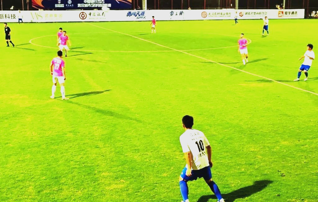 包含比赛中球员场上体现出顽强的拼搏精神的词条 包含比赛中球员场上体现出顽强的拼搏精神的词条