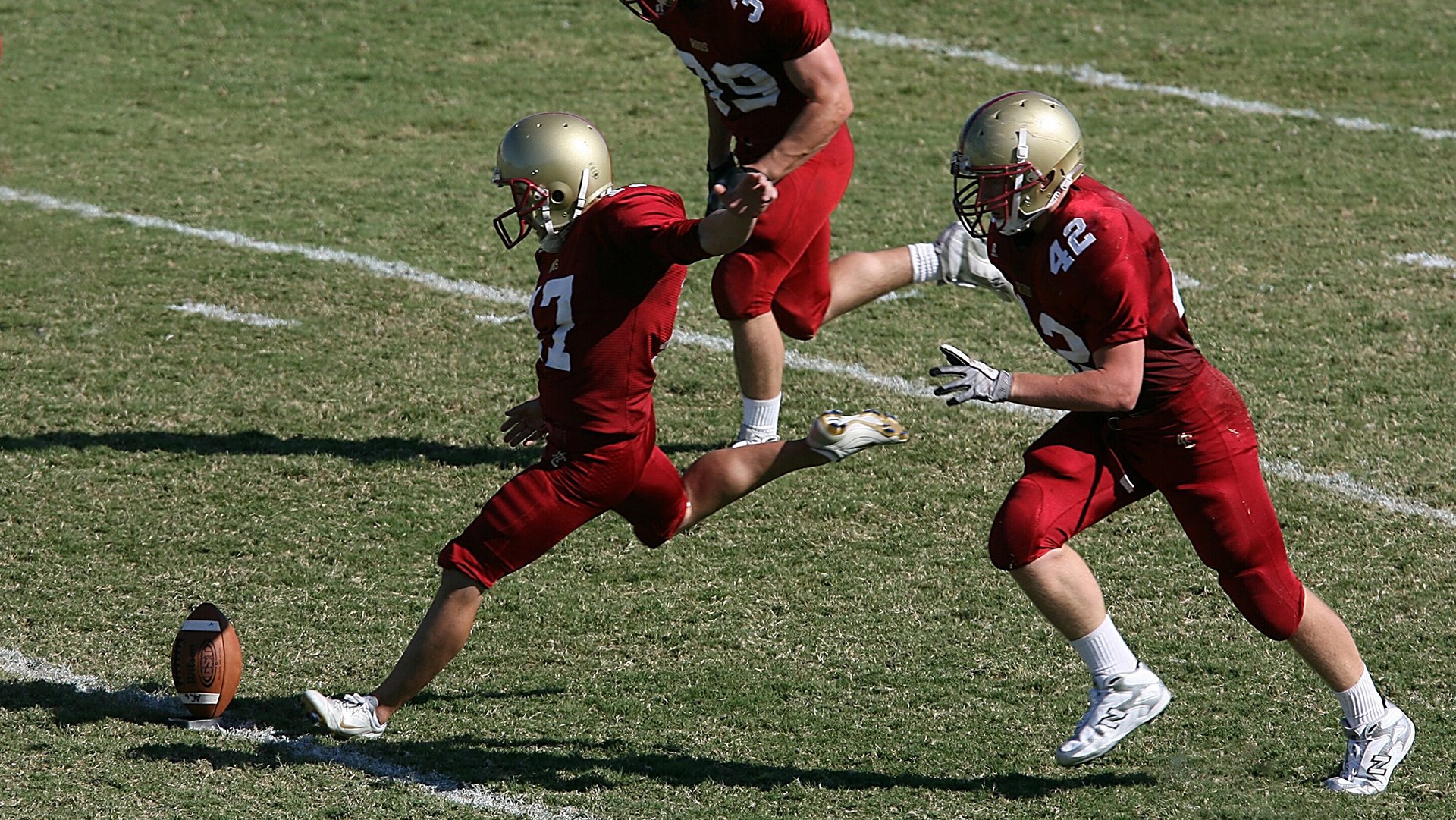 当鹈鹕飞越雷霆,欧冠淘汰赛的意外剧本与竞技世界的奇妙共鸣